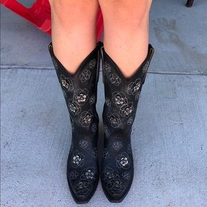 Black Old Gringo boots with silver roses